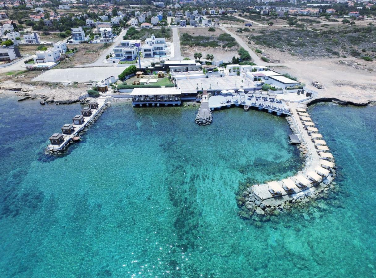 Malpas Hotel Agios Epiktitos Extérieur photo